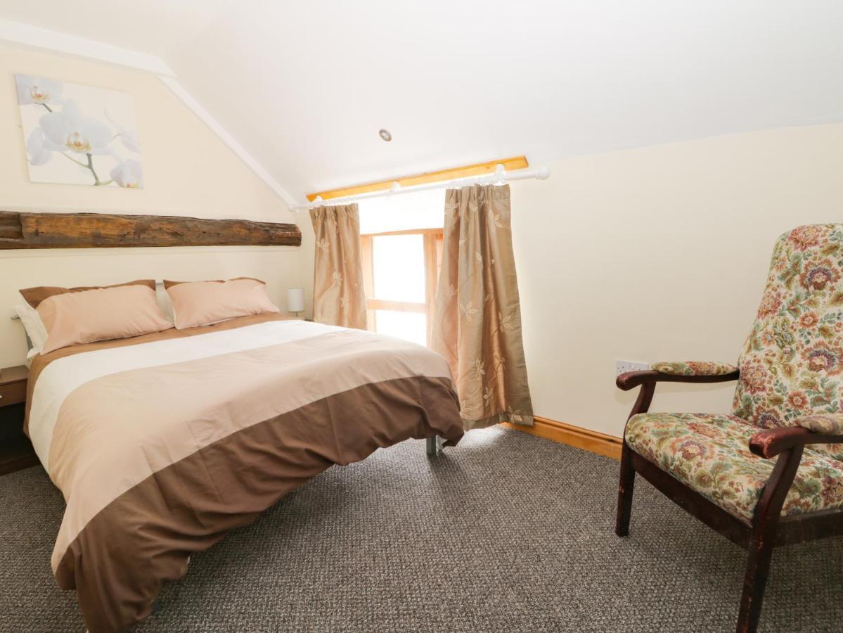 Mulberry Manor Villa Кингстън ъпон Хъл Екстериор снимка